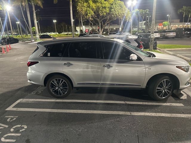 2017 INFINITI QX60 Base