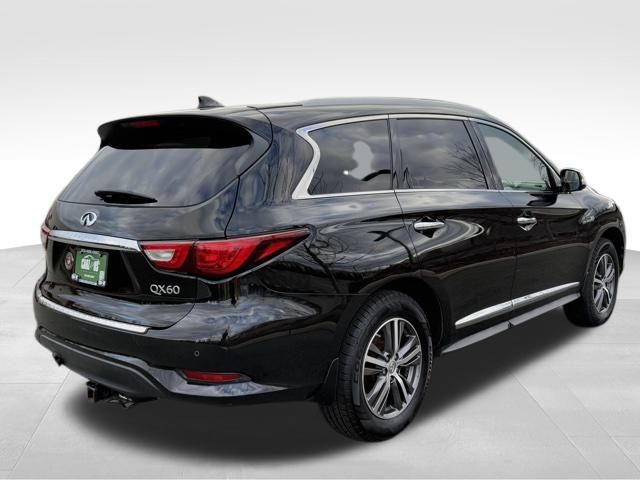 2017 INFINITI QX60 Base