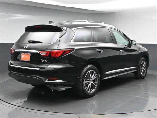 2017 INFINITI QX60 Base