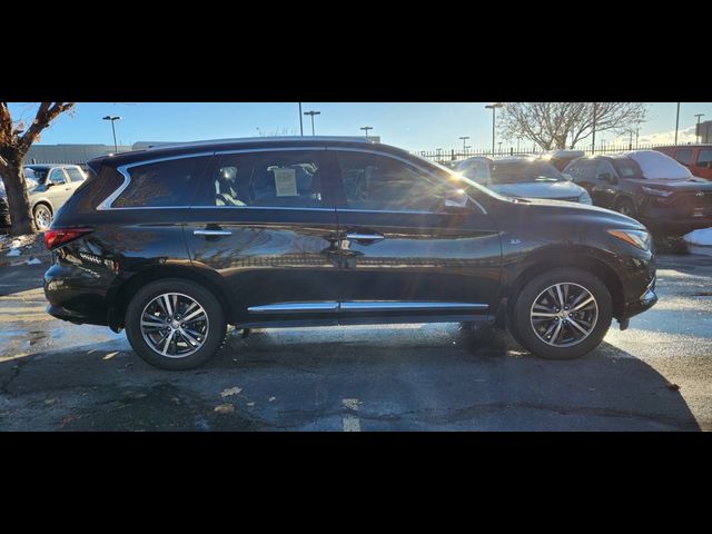 2017 INFINITI QX60 Base