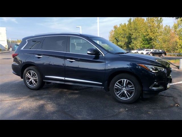 2017 INFINITI QX60 Base