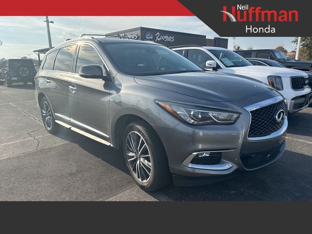 2017 INFINITI QX60 Base