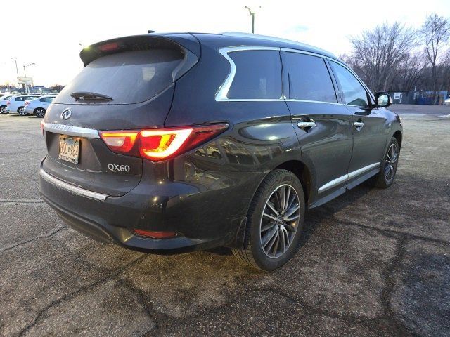 2017 INFINITI QX60 Base