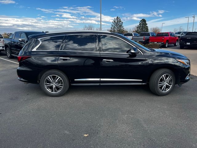 2017 INFINITI QX60 Base