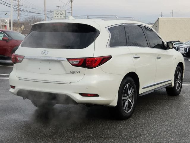 2017 INFINITI QX60 Base