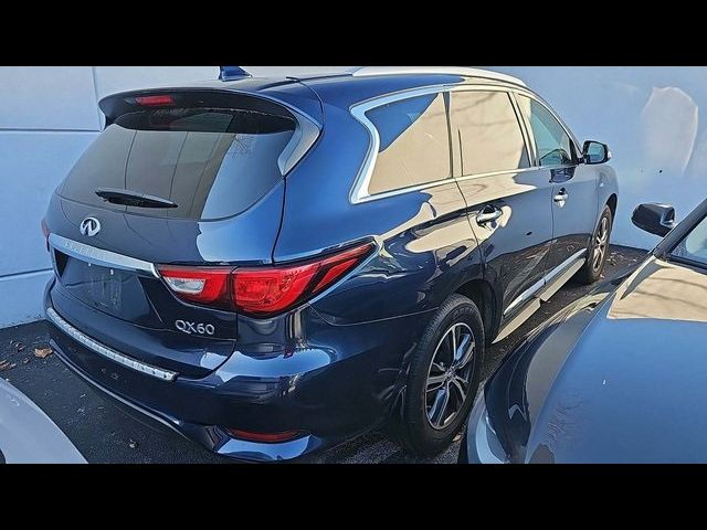 2017 INFINITI QX60 Base