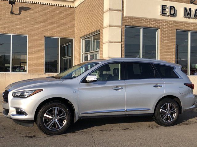 2017 INFINITI QX60 Base