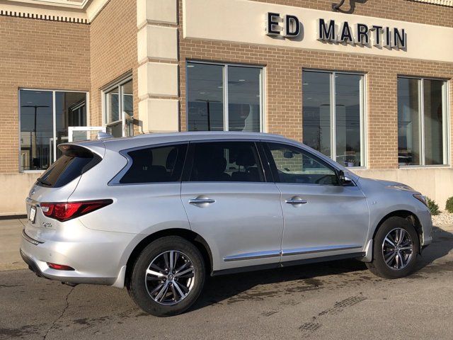 2017 INFINITI QX60 Base