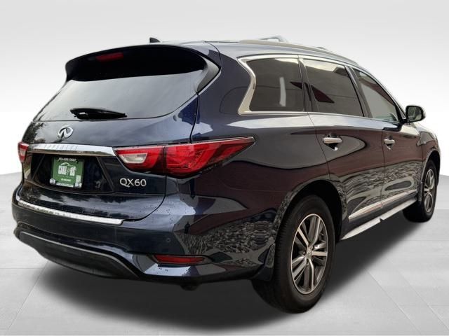 2017 INFINITI QX60 Base