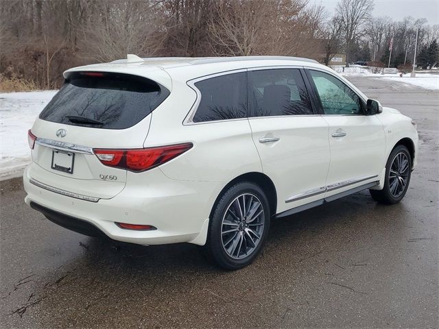 2017 INFINITI QX60 Base