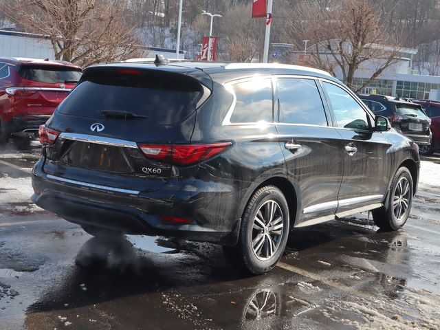 2017 INFINITI QX60 Base