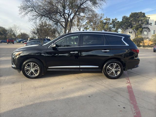 2017 INFINITI QX60 Base