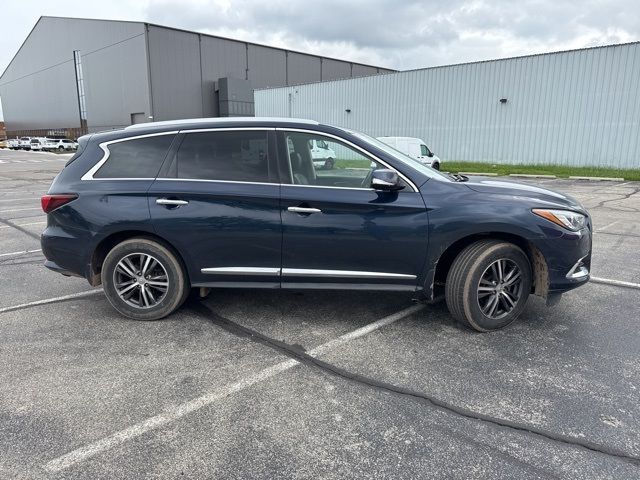 2017 INFINITI QX60 Base