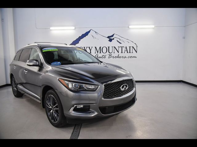 2017 INFINITI QX60 Base