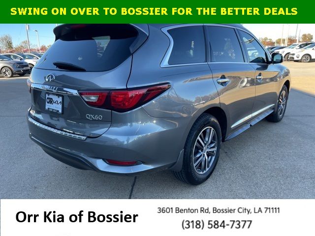 2017 INFINITI QX60 Base