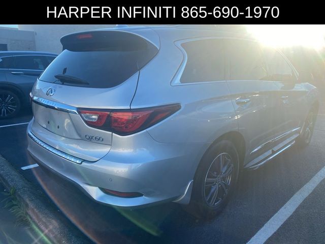 2017 INFINITI QX60 Base