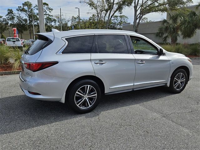 2017 INFINITI QX60 Base