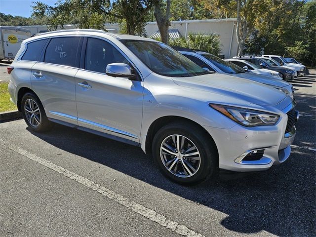 2017 INFINITI QX60 Base