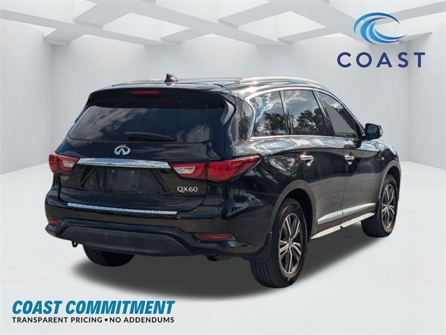 2017 INFINITI QX60 Base