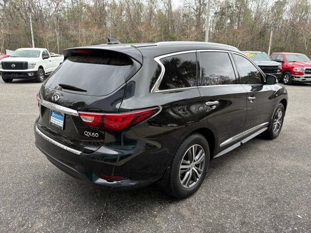 2017 INFINITI QX60 Base