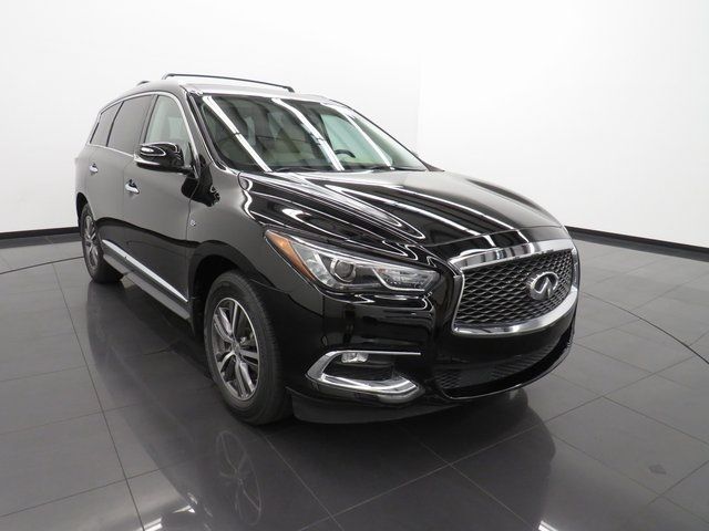 2017 INFINITI QX60 Base