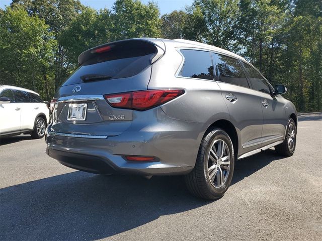 2017 INFINITI QX60 Base