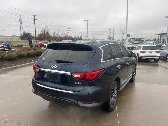 2017 INFINITI QX60 Base