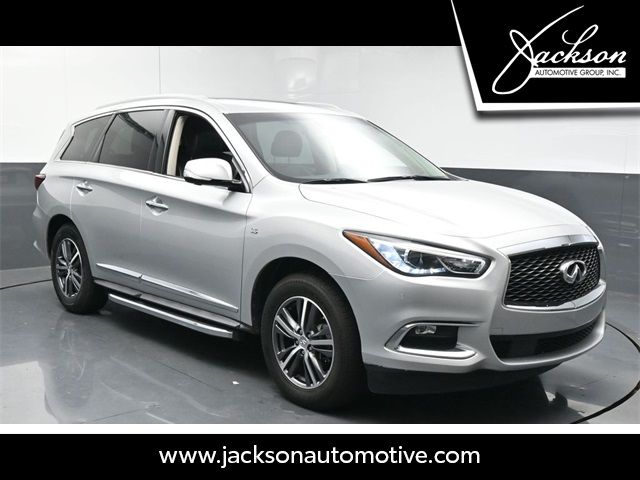 2017 INFINITI QX60 Base