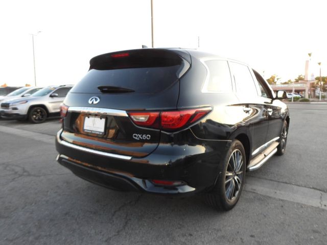 2017 INFINITI QX60 Base