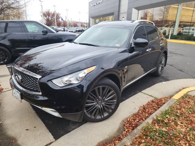 2017 INFINITI QX70 Base