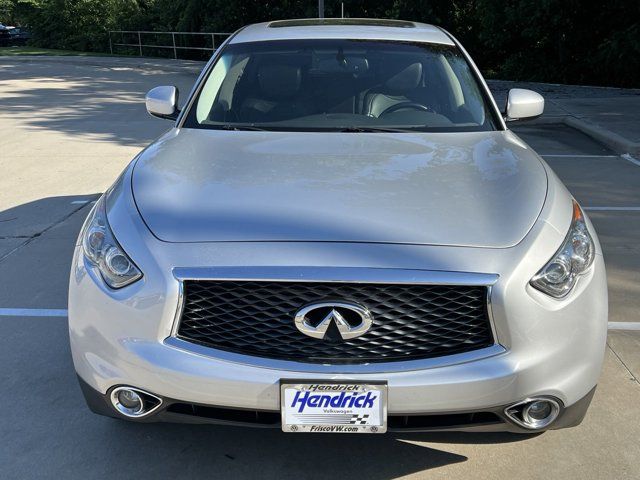 2017 INFINITI QX70 Base