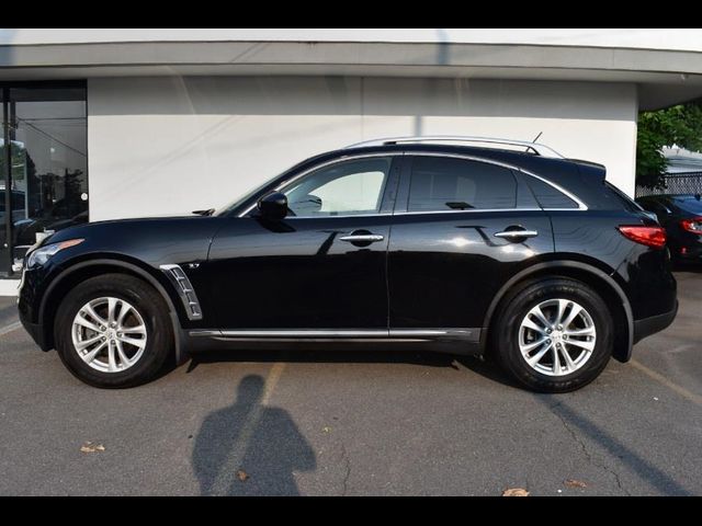 2017 INFINITI QX70 Base