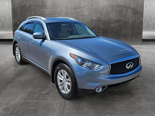 2017 INFINITI QX70 Base