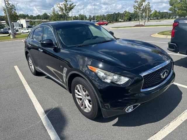 2017 INFINITI QX70 Base