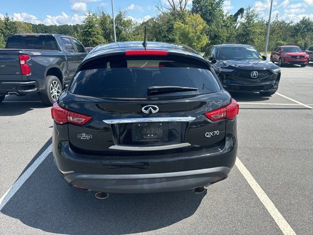 2017 INFINITI QX70 Base