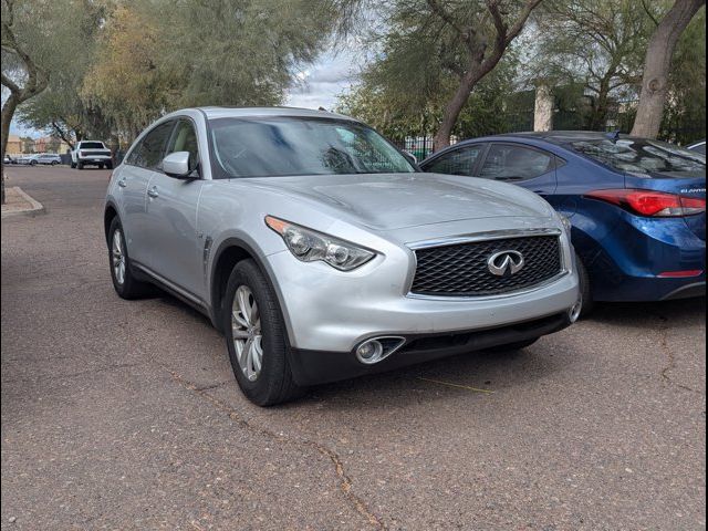 2017 INFINITI QX70 Base