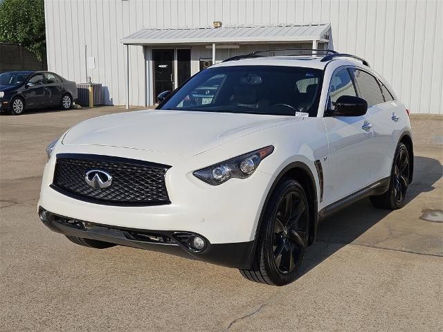 2017 INFINITI QX70 Base