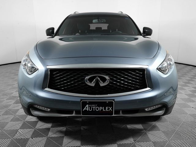 2017 INFINITI QX70 Base