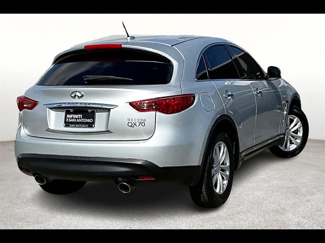 2017 INFINITI QX70 Base