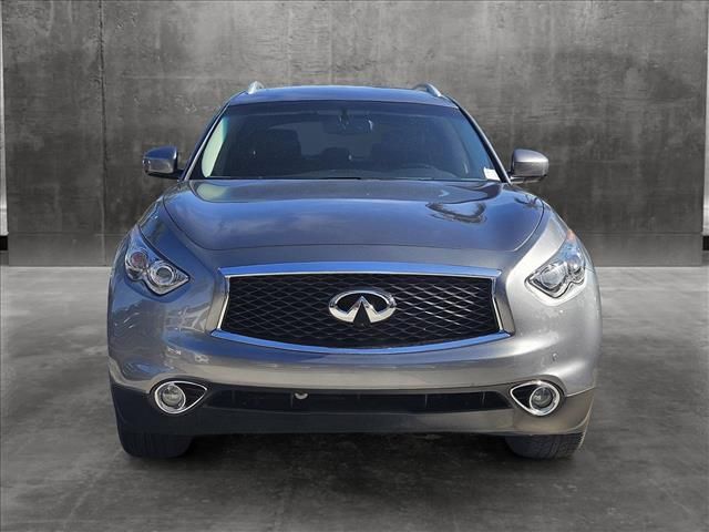 2017 INFINITI QX70 Base