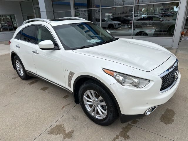 2017 INFINITI QX70 Base