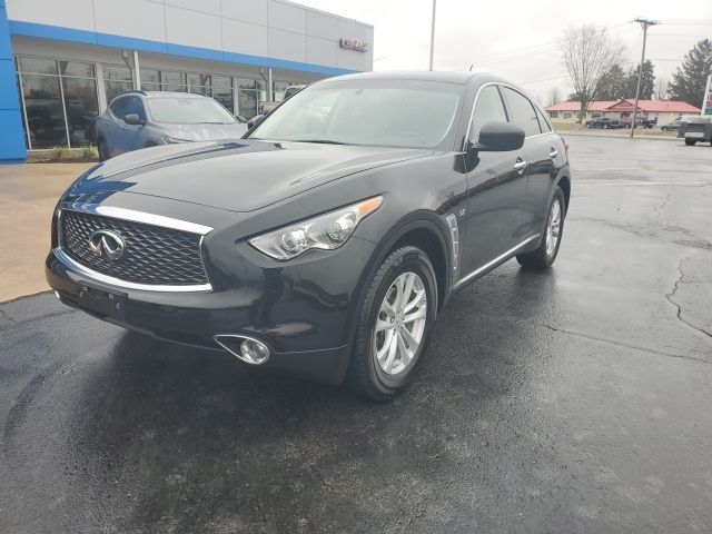 2017 INFINITI QX70 Base