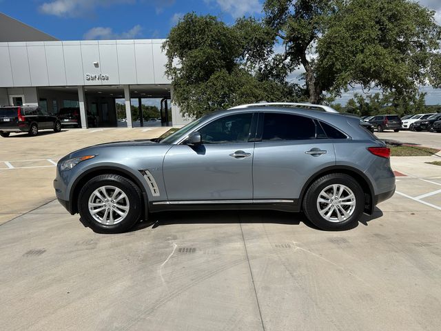 2017 INFINITI QX70 Base