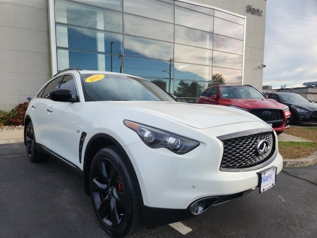 2017 INFINITI QX70 Base