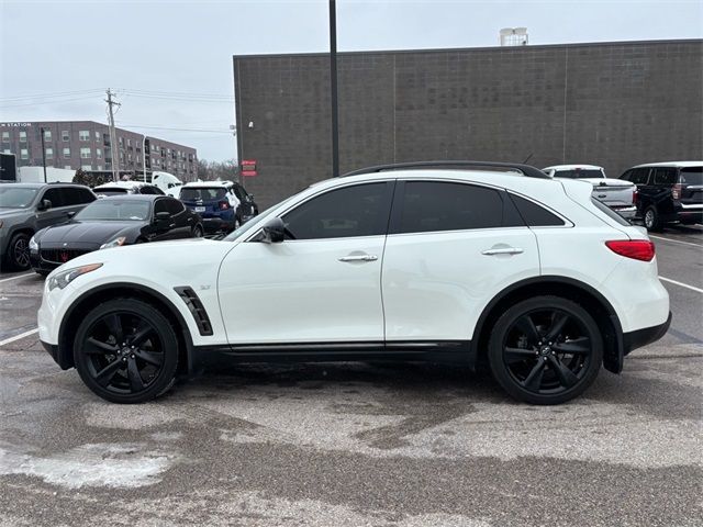 2017 INFINITI QX70 Base