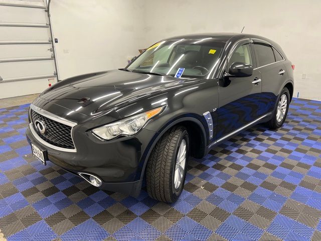 2017 INFINITI QX70 Base