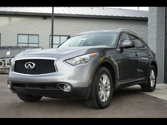 2017 INFINITI QX70 Base