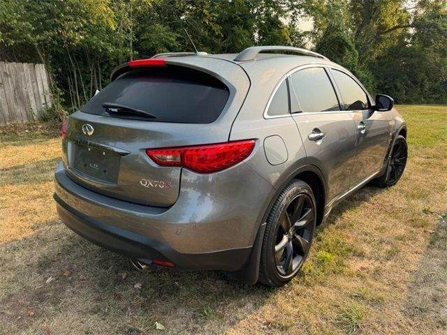 2017 INFINITI QX70 Base