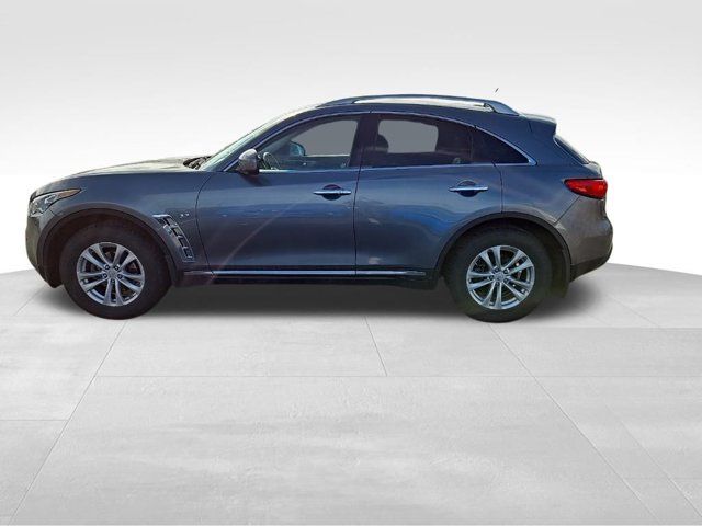 2017 INFINITI QX70 Base