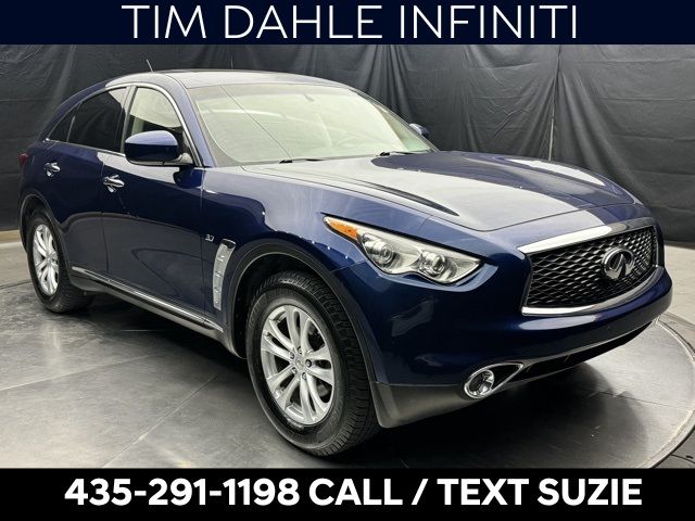 2017 INFINITI QX70 Base